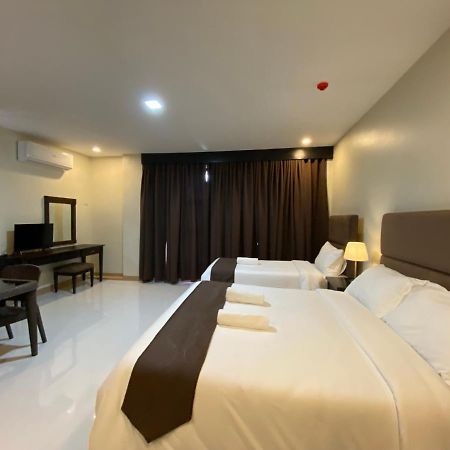 Eight Breeze Otel Baclayon Dış mekan fotoğraf
