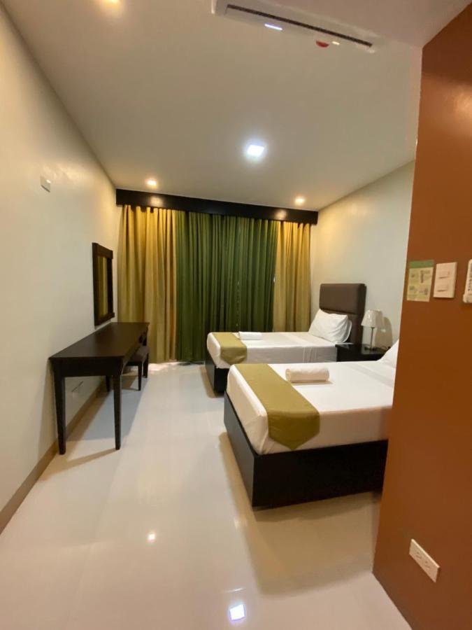 Eight Breeze Otel Baclayon Dış mekan fotoğraf