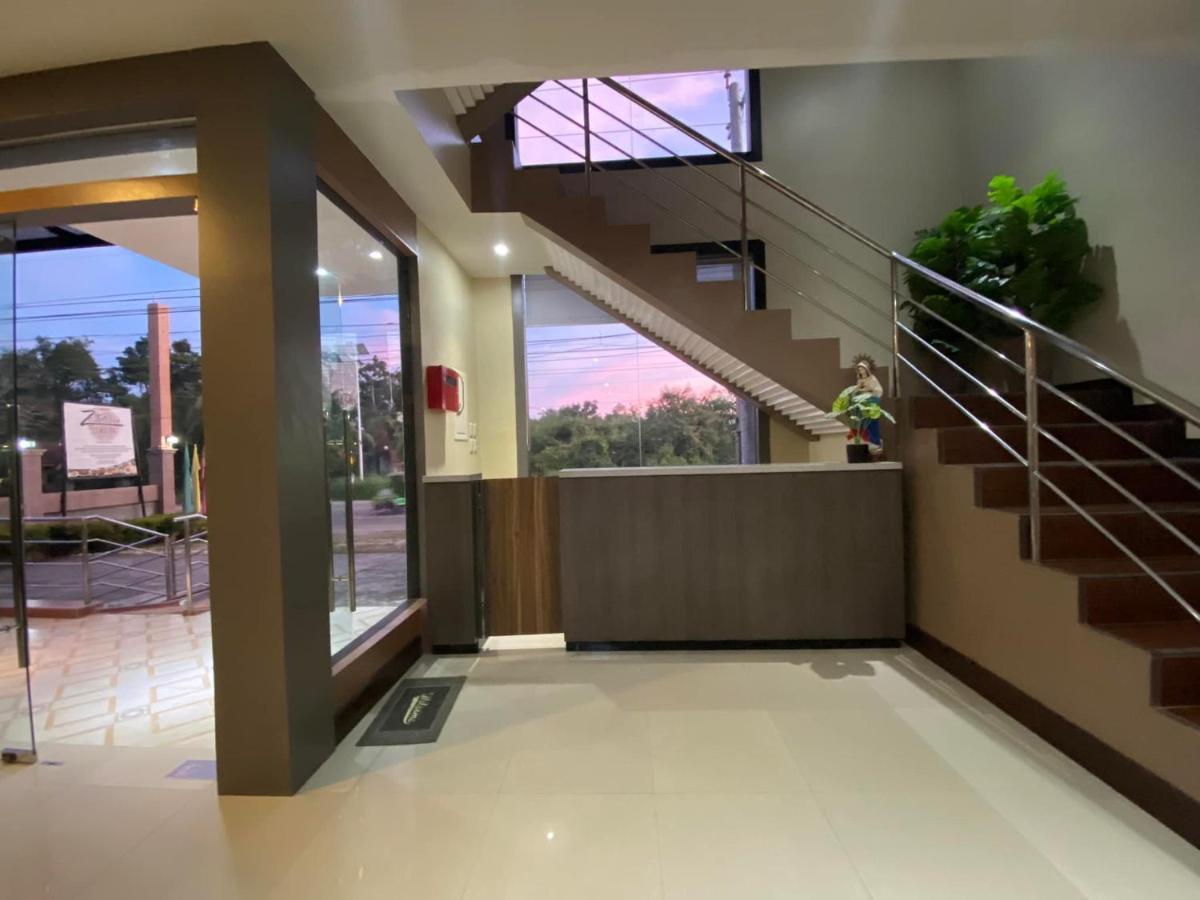 Eight Breeze Otel Baclayon Dış mekan fotoğraf